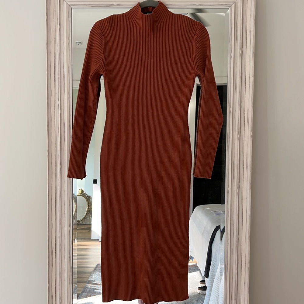 VICI Mock Neck Ribbed Sweater Dress Size Medium NWOT - Picture 5 of 7